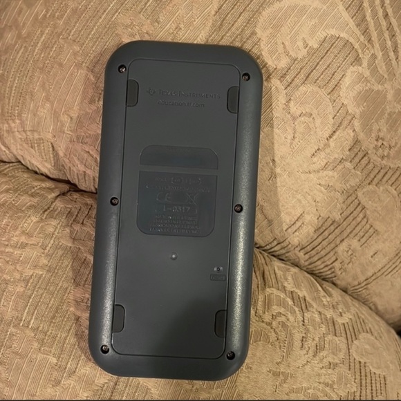 TI-34 Multiview Texas Instrument calculator - Picture 3 of 4